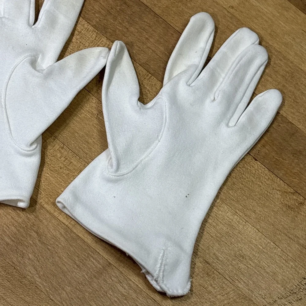 Vintage 1940s 50s White Cotton Dress Gloves Made in Japan Embroidered Formal